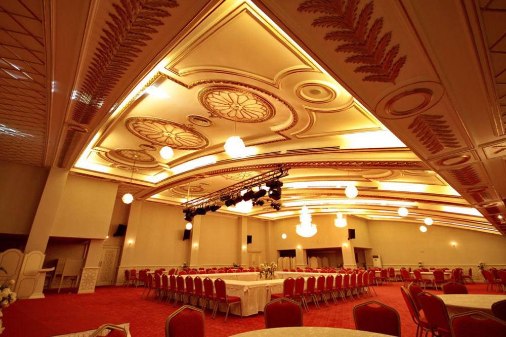 דייארבקיר Demir Hotel מראה חיצוני תמונה